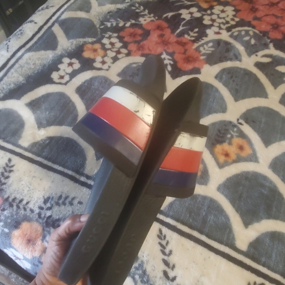 Gucci - Picture 6 of 9